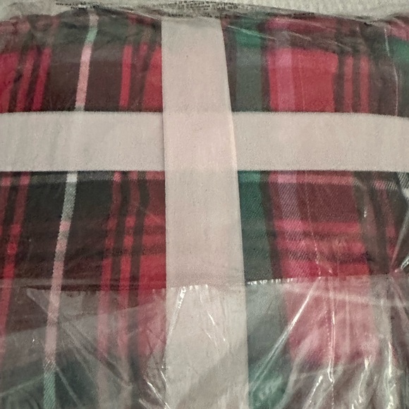 New Victoria Secret Flannel Set Pajama - Picture 4 of 4